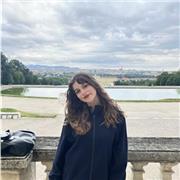Doy clases de refuerzo de Primaria, ESO, y Bachillerato. Doy clases de latín, inglés, catalán, castellano, geografia, y historia